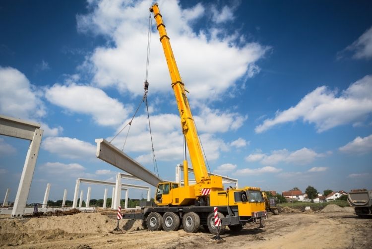 The basic parts of a crane