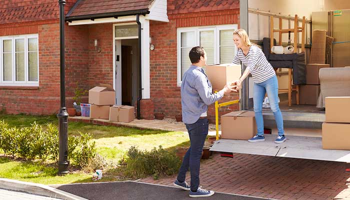 Get Moving Advice from Some of the Top Professional Movers in the U.S