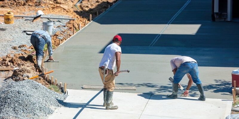 Asphalt Driveway Installation Insights from Concrete Contractors for Solid Foundation